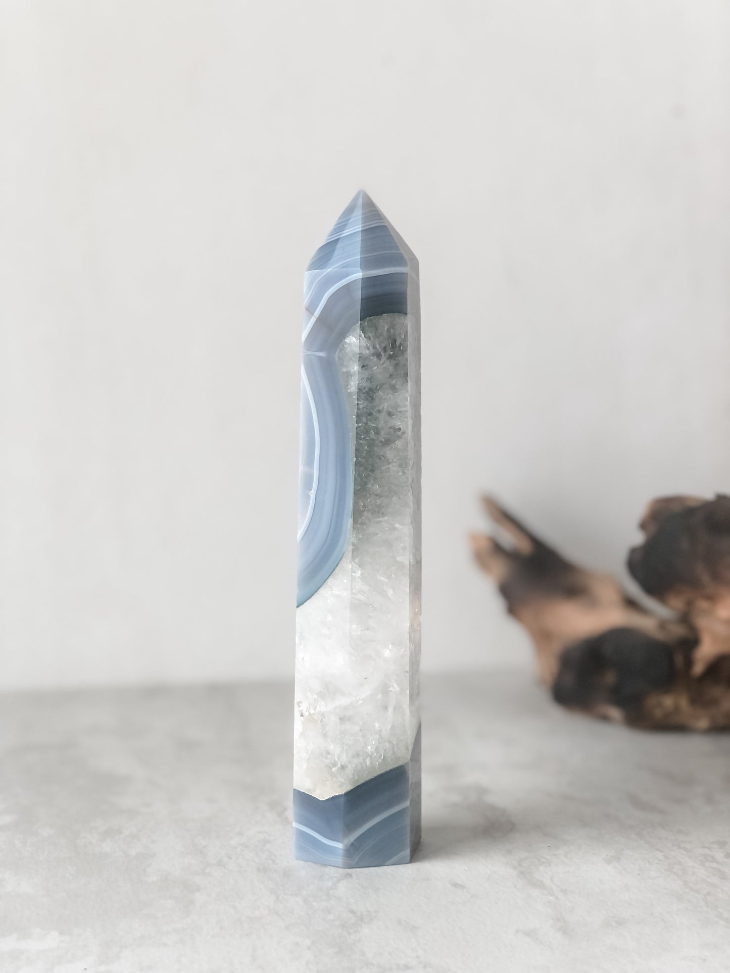 Botswana Agate Tower L (20.5cm)