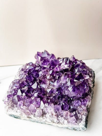 Amethyst Cluster L (1.3kg) AAA Quality